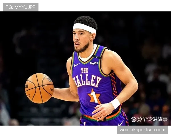 杰伦·布朗通过无球跑动提升投篮效率，拉开与布克得分差距